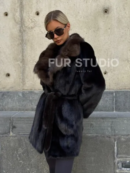 Норковая шуба махагон с куницей - фото 9
