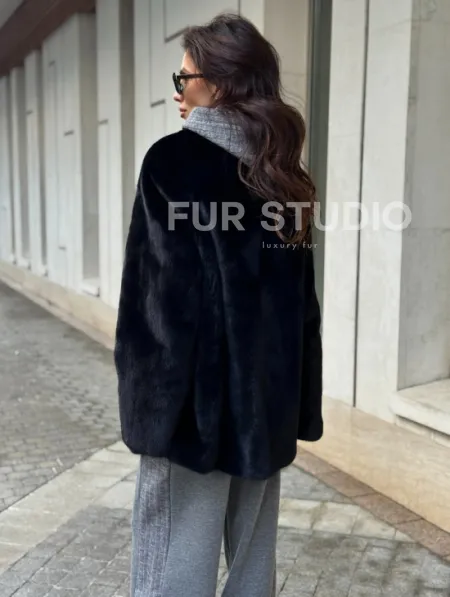 Полушубок женский из норки - черный - фото 8