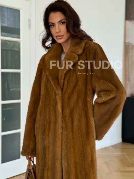 Шуба норковая золотая - фото 3