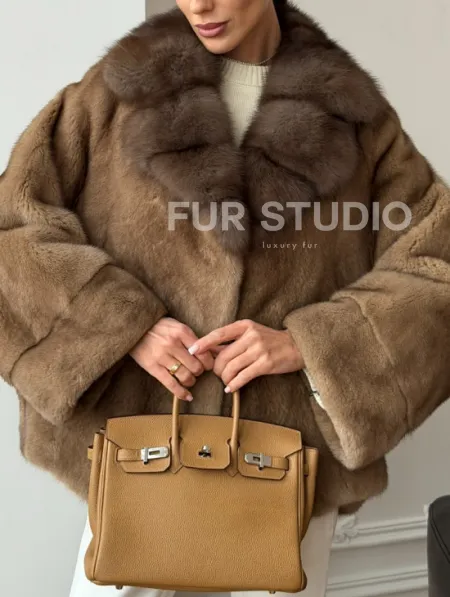 Норковый полушубок с воротником куницы 70 см - фото 2