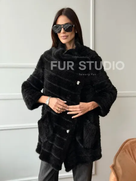 Меховое пальто из вязаной норки - фото 8