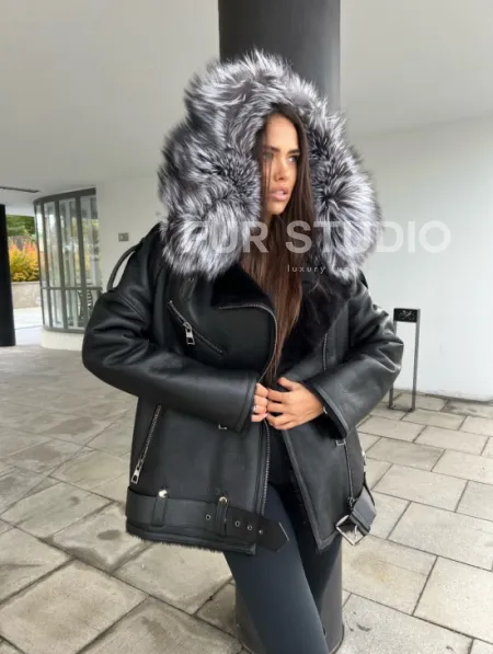 Дубленка - косуха с капюшоном из меха чернобурой лисы - фото 4