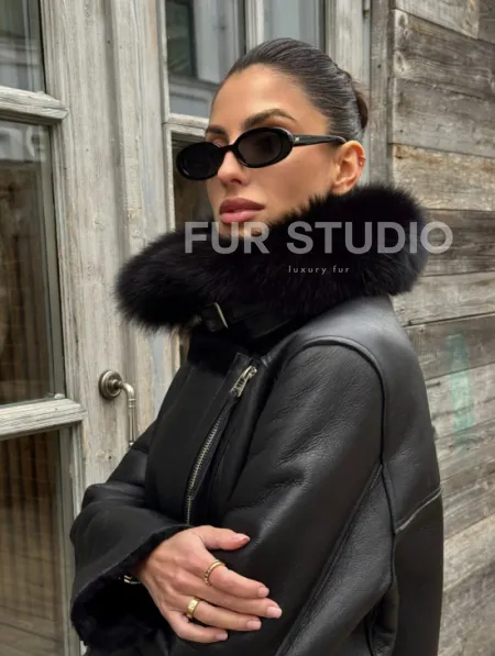 Дубленка из натуральной овчины с мехом песца - фото 6