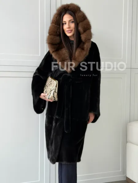 Норковая шуба фасон баллон с капюшоном куница - фото 12