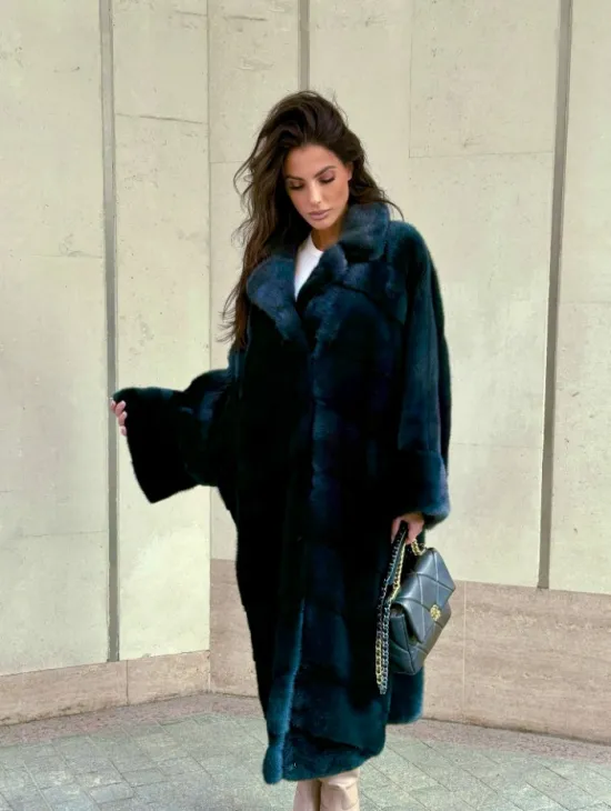 Женская шуба из меха норки в стиле «Oversize» (больших размеров) - фото 8