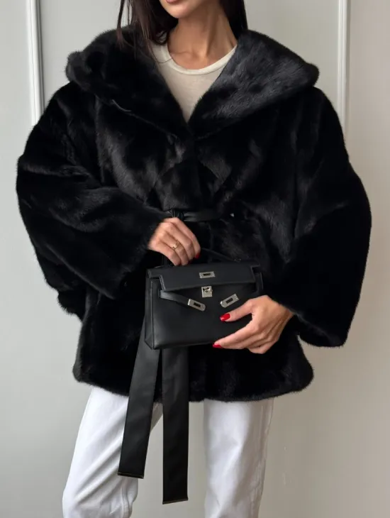 Летучая мышь шуба из меха норки Black с капюшоном - паркет - фото 3