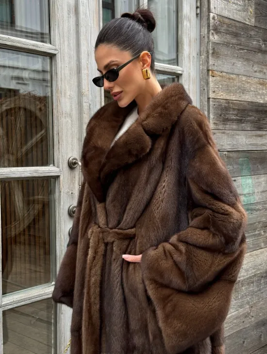 Шуба - кимоно Chic Fashion из норки орех с английским воротником - фото 2