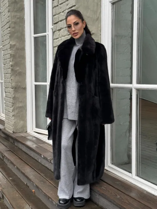 Шуба из канадской аукционной норки с английским воротником - Total black - фото 4