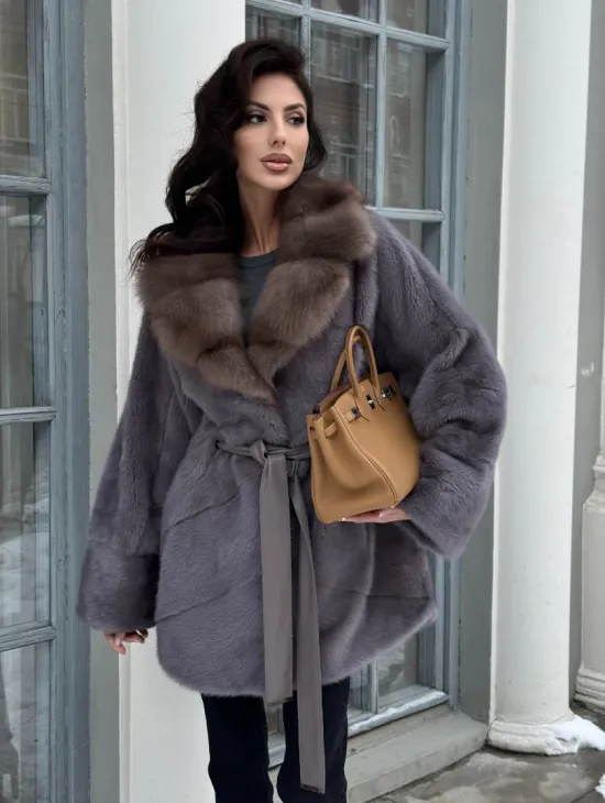 Полушубок летучая мышь из норки с воротником из куницы - цвет графит - фото 5