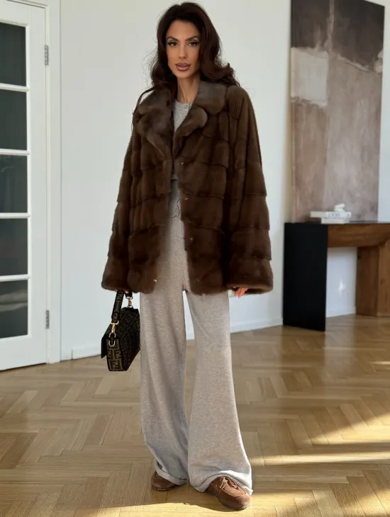Шуба-кокон из норки с английским воротником и манжетом - фото 5