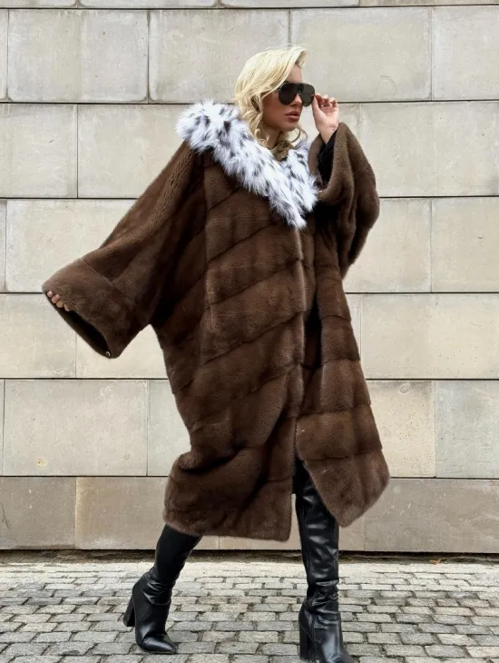 Норковая шуба с капюшоном из лисы под рысь - стиль 