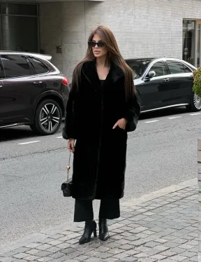 Шуба из меха норки SAGA FURS с капюшоном - фото 2