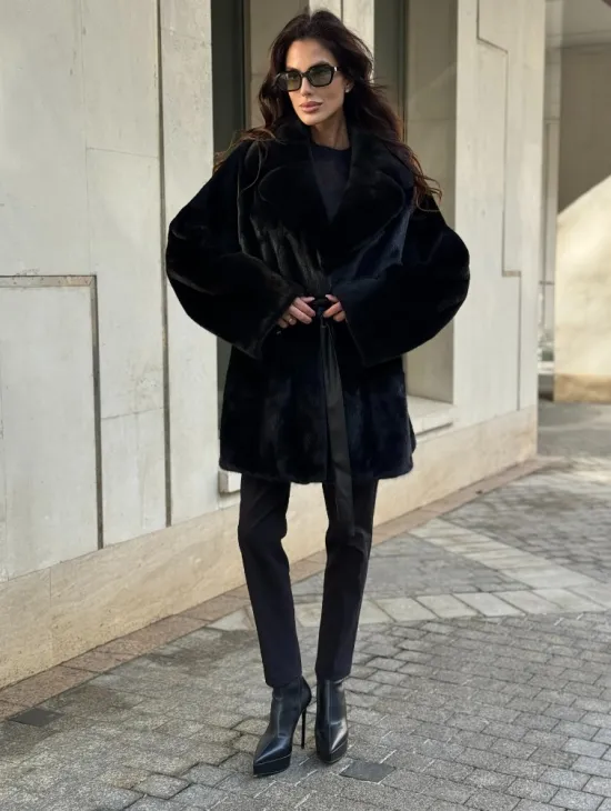 Полушубок из норки с английским воротником - черный - фото 2