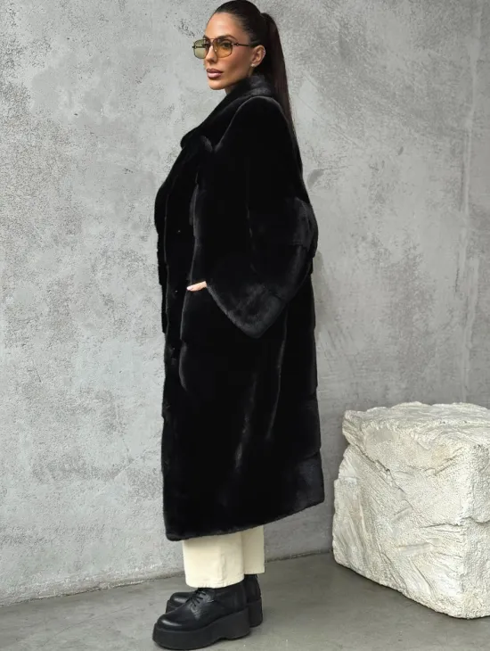 Черная шуба из меха норки SAGA FURS - фото 4