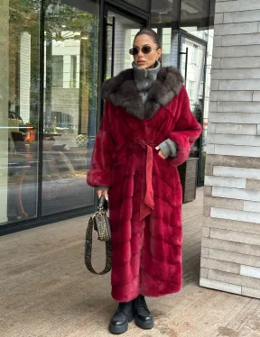 Длинная норковая шуба с капюшоном куница - фото 6