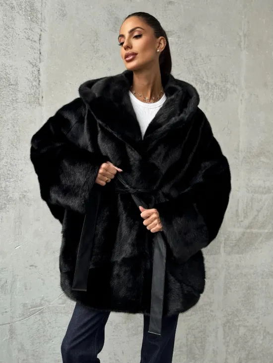 Полушубок черный норковый с капюшоном - фото 0