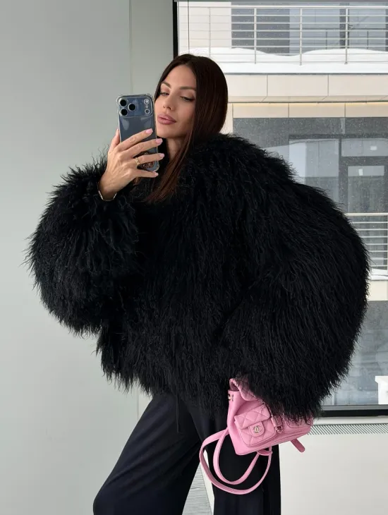 Полушубок черный из ламы - фото 15