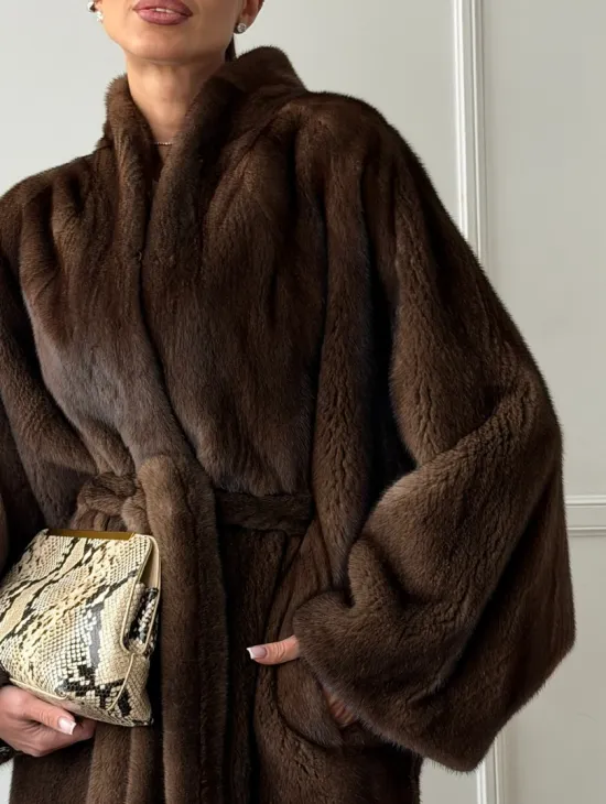 Норковый полушубок с меховым поясом - Летучая мышь - фото 1