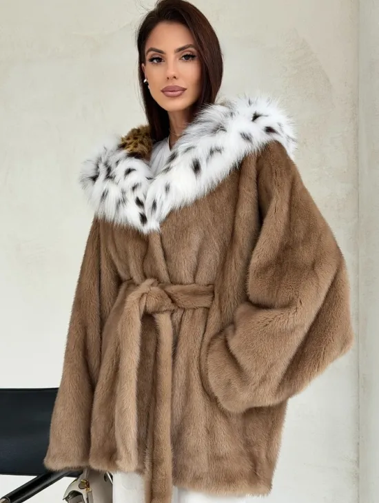 Шуба норковая пастель в роспуск с капюшоном под рысь - фото 4