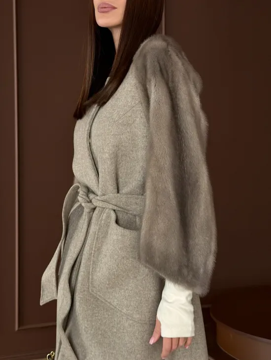 Женское пальто с меховыми рукавами из норки - фото 4