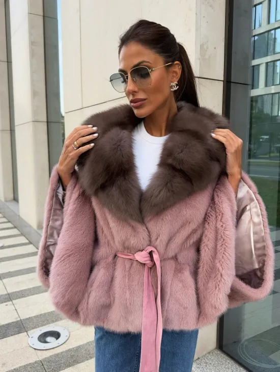 Пудра летучка из меха норки, капюшон куница - фото 3