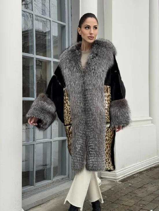 Комбинированная шуба из норки и чернобурой лисы - фото 6