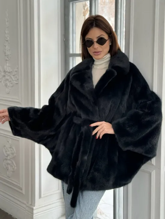 Шуба летучая мышь английский воротник, роспуск мех норка - цвет черный изумруд - фото 0