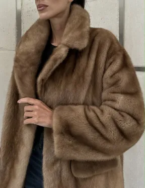 Женский норковый жакет в песочном цвете - фото 2
